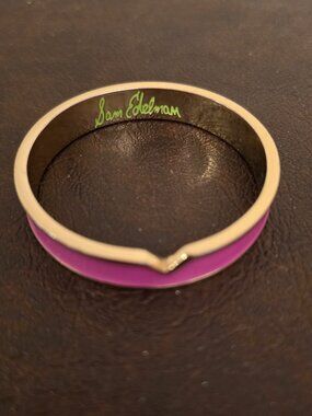 Sam Edelman Bangle Bracelet in Gold Tone (Pink)